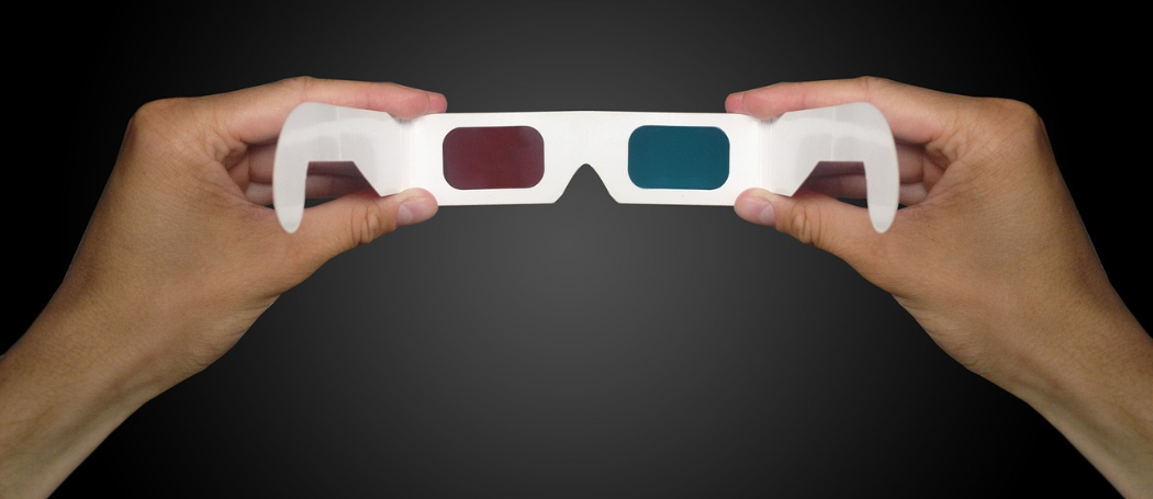 anaglyph 3d glasses